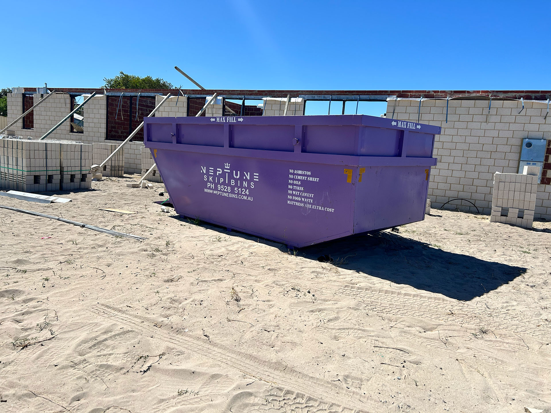 Neptune Skip Bins Rockingham Mandurah Kwinana Industrial strip Pinjarra Dawesville ort Kennedy Naval Base skip bin hire & waste removal